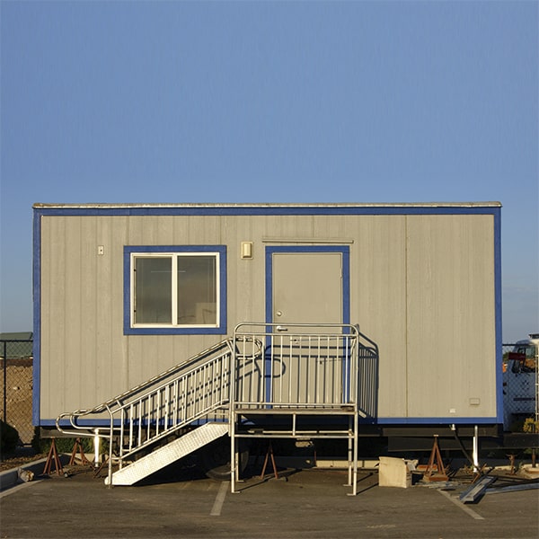 mobile office trailer rentals come with amenities such as air conditioning, heating, and lighting